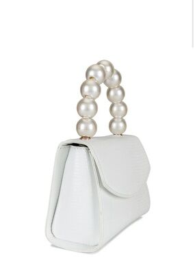 Olga Berg peta pearl